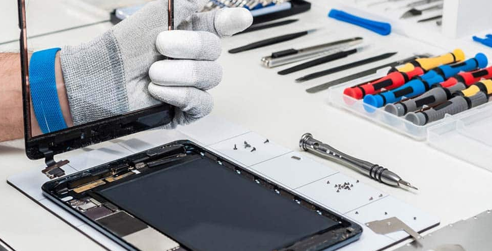 Navigating the Complexity of Android Tablet Repair: Why Trusting a Professional is Crucial