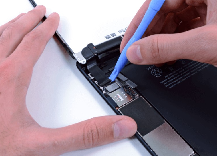 How Long Does an iPad Battery Replacement Take in Lakewood?